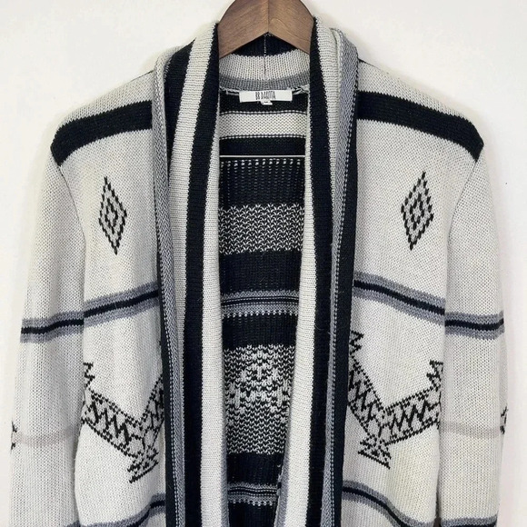 BB DAKOTA | ROLLY OPEN FRONT CARDIGAN - Picture 4 of 14